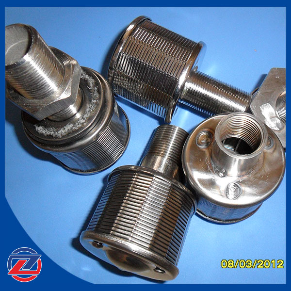 High precision Johnson screen nozzle